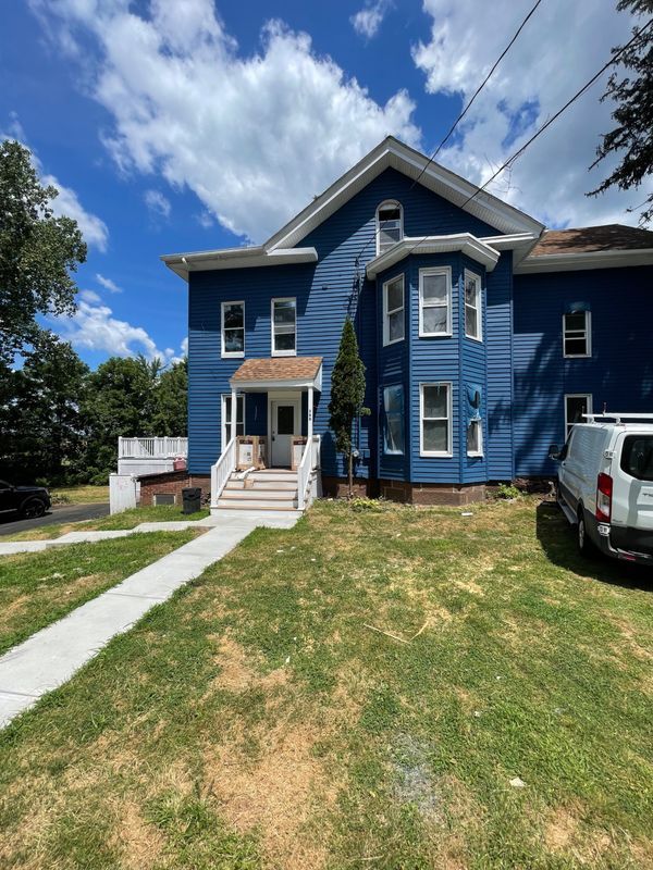 Building Photo - 308 Pomeroy Ave