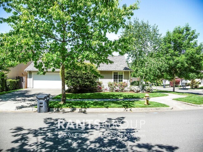 Building Photo - 3 br, 2.5 bath House - 3630 Bittersweet St SE