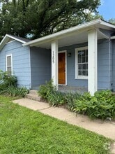 Building Photo - 1205 NW 1st Ave