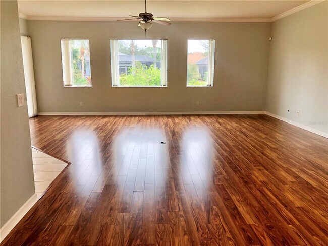 Foto del edificio - 4951 Creekside Trail