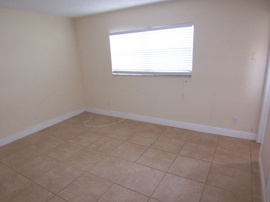 Foto del edificio - 1640 N Dixie Hwy