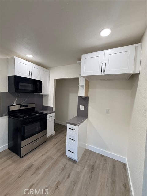 Foto del edificio - 1607 W 69th St