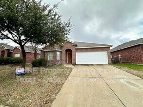 Building Photo - 5033 Caraway Dr