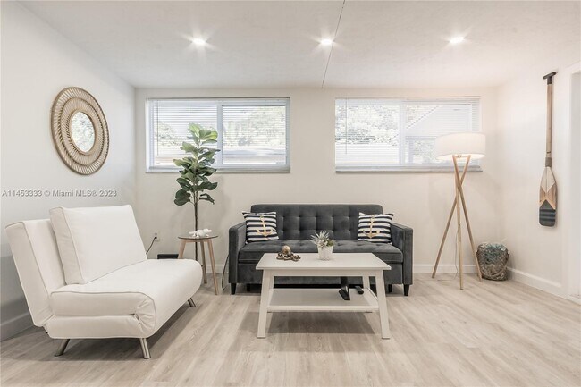 Foto del edificio - 2160 NW 18th Terrace