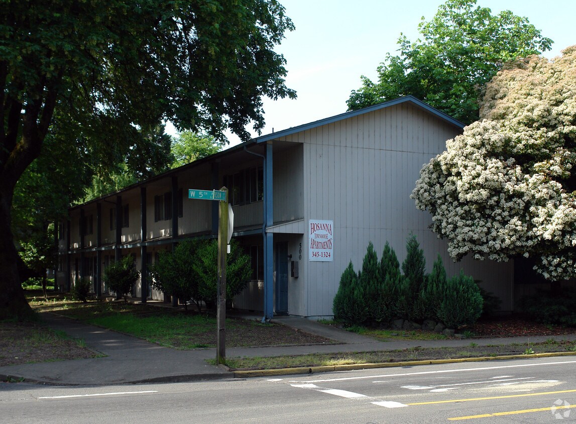 Hosanna Apartments Eugene Or Apartments Com