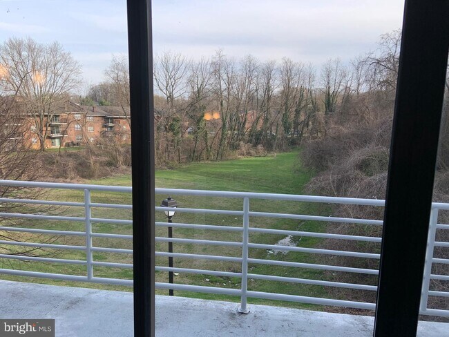 Foto del edificio - 105 Ashlar Hill Ct