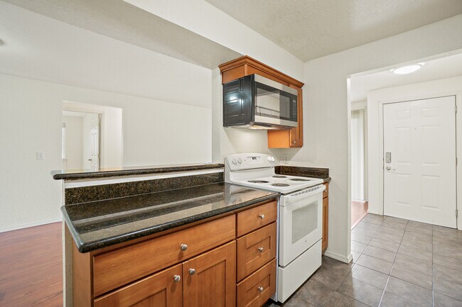 Foto del edificio - 9494 Redmond - Woodinville Rd NE
