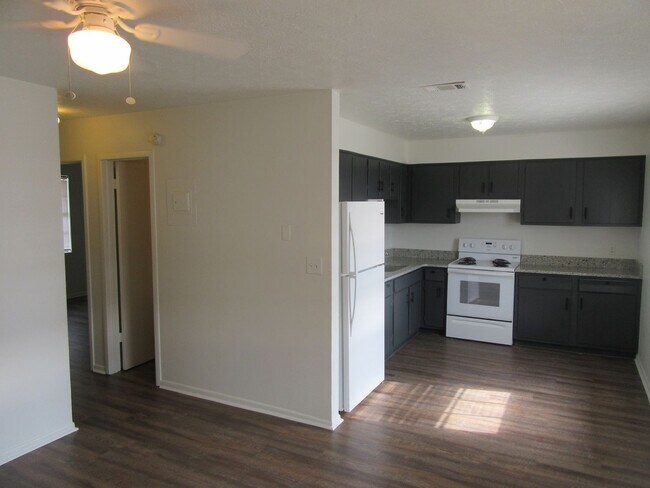 Foto del edificio - 2814 N Panama Ave