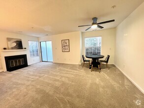 Building Photo - 4907 Hollenden Dr