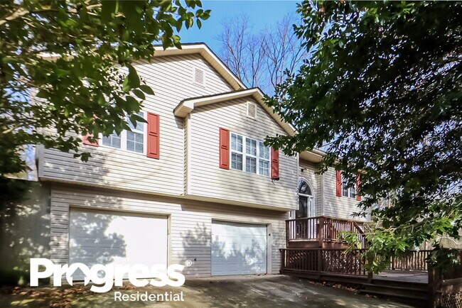 Foto del edificio - 2470 Cambridge Hills Rd