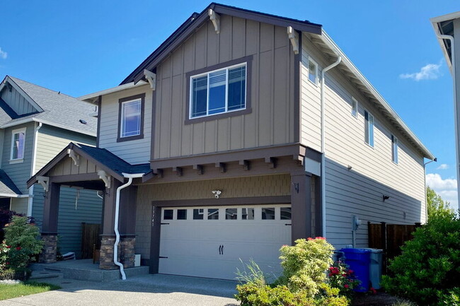 Building Photo - 13741 SE 184th Pl