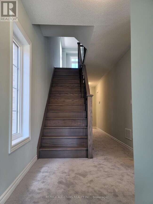 Photo du bâtiment - 1 Royal Collection Wy