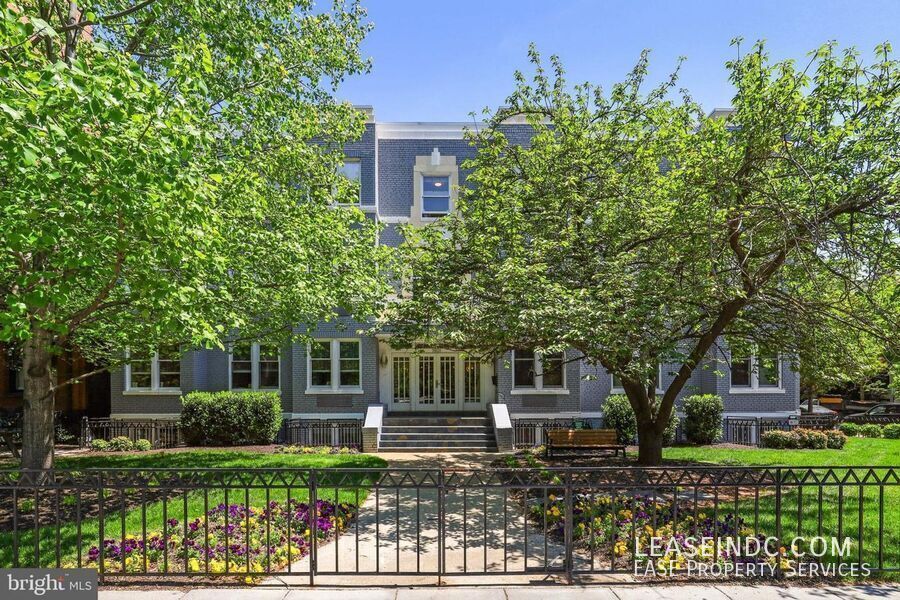 Photo - 1901 16th Street NW-#204