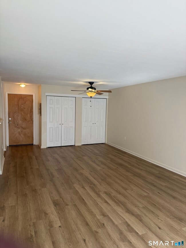 Building Photo - 2306 Cromwell Hills Dr