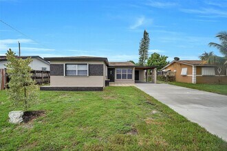 Building Photo - 7762 Plantation Blvd