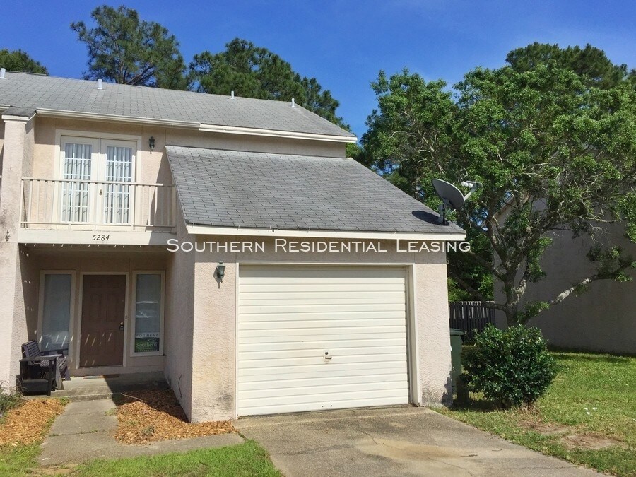 5284 Balfour Pl, Pensacola, FL 32507 House Rental in Pensacola, FL