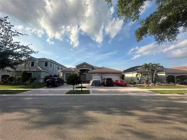 Foto del edificio - 18571 SW 44th St