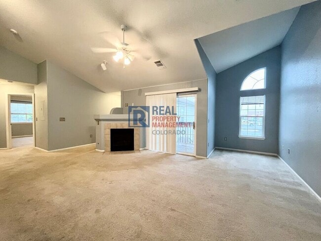 Building Photo - 10371 Cook Way