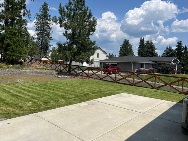 Foto del edificio - Mead Schools-4 bedrooms, 2 bathrooms House with 2 Car Detached Garage