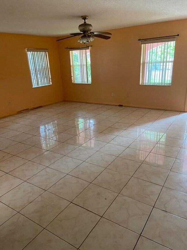 Foto del edificio - 711 53rd St