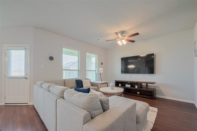 Building Photo - 3813 Kirby Ct