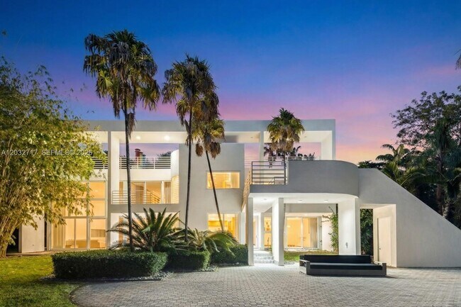Foto del edificio - 6070 SW 128th St