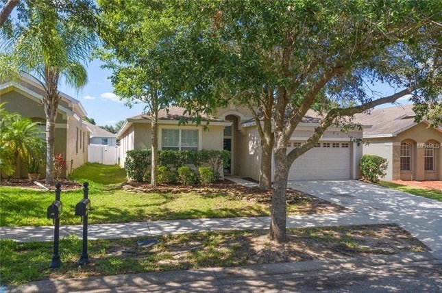 Foto del edificio - 440 Kings Path Dr, Seffner, FL 33584