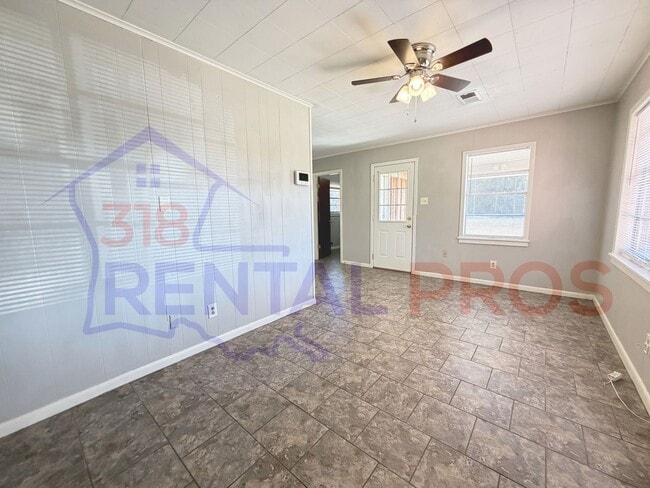 Building Photo - 2 Bed 1 Bath Home in Ruston!