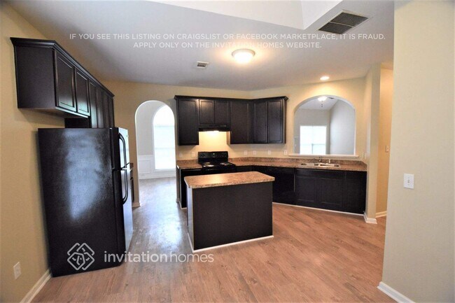 Foto del edificio - 467 Greyhawk Way