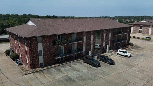 Foto del edificio - 919 Southwest Blvd