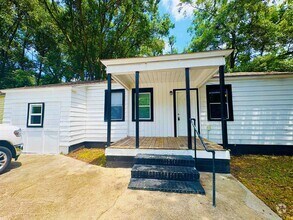 Building Photo - 412 E Magnolia Dr