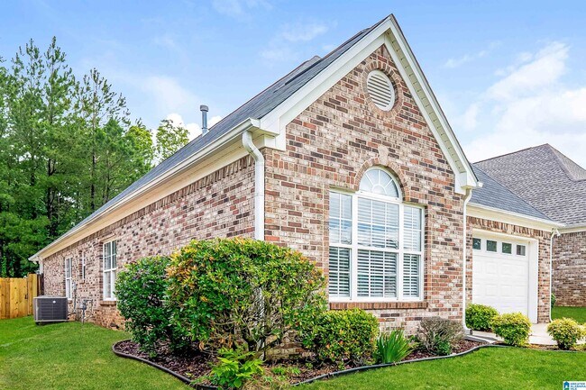 Building Photo - 180 Steeplechase Ct