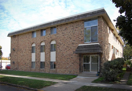 Primary Photo - 408 Cleveland Ave N