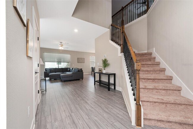 Building Photo - 7955 Haverhill Way