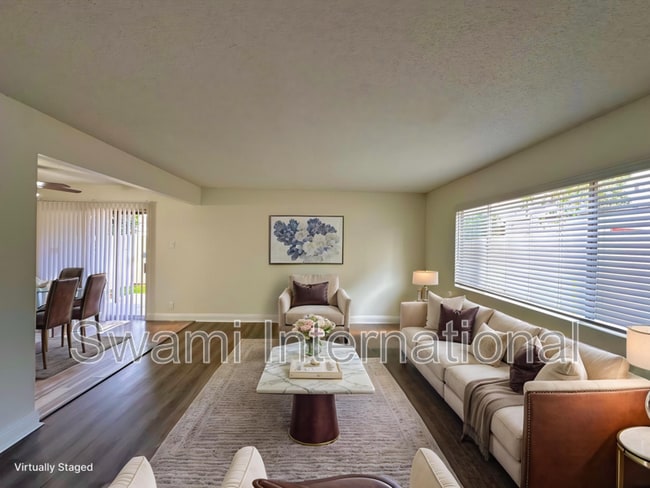 25530 1/2 Oak St. - 25530 1/2 Oak St. House