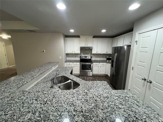 Building Photo - 3463 Silver Chase Ct