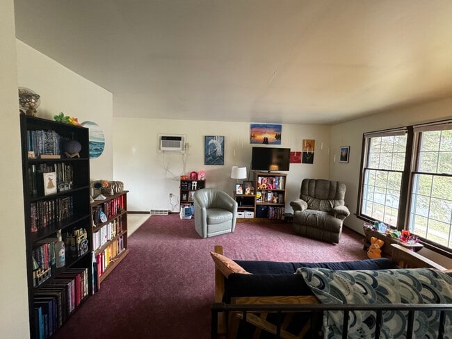 Building Photo - 297 Easterly Pkwy