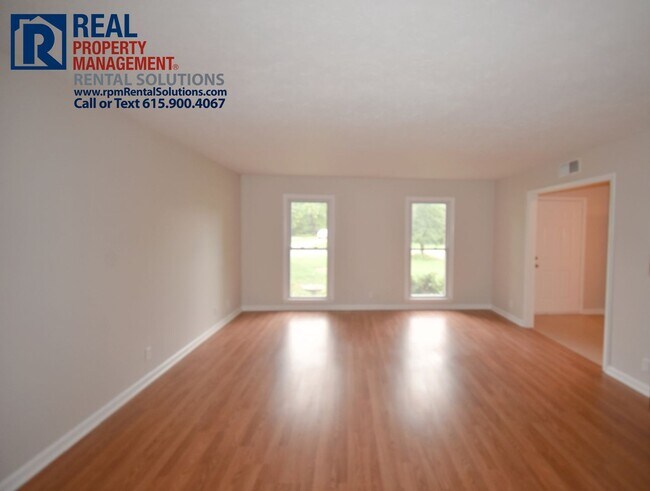Foto del edificio - Spacious 3BR/2.5BA in Murfreesboro!