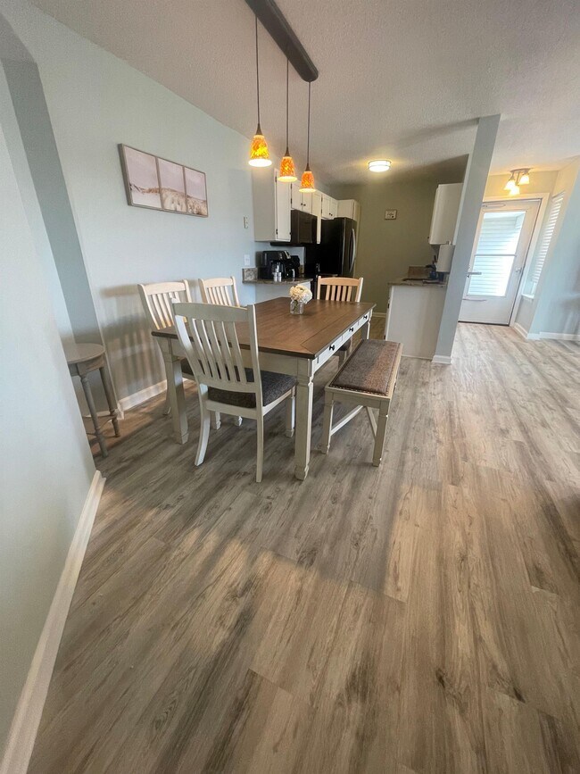 Foto del edificio - 2266 Huntingdon Dr
