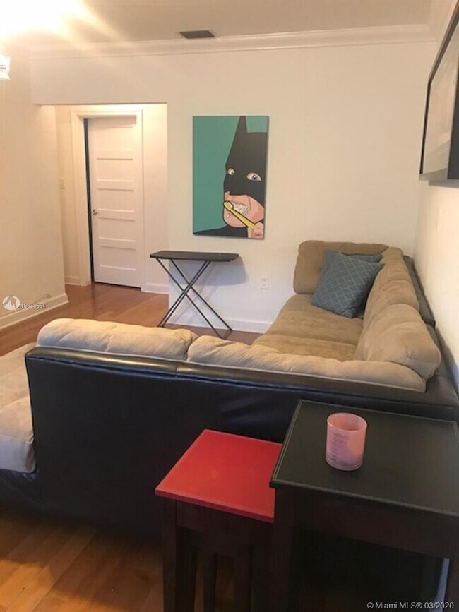 Foto del edificio - 13 Fonseca Ave