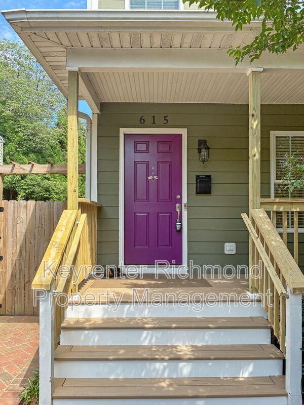 Building Photo - 615 S Laurel St