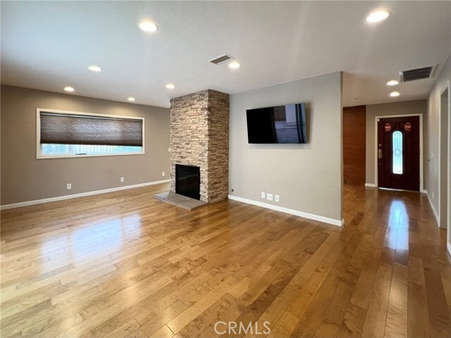 Building Photo - 939 Scripps Dr