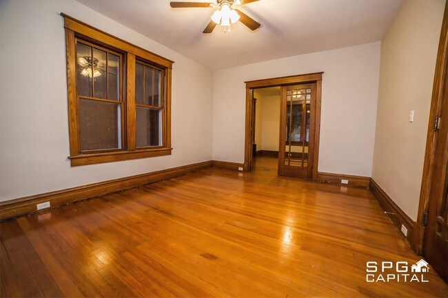 Foto del edificio - 34 W Washington St