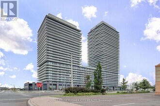 Building Photo - 15 Skyridge Dr