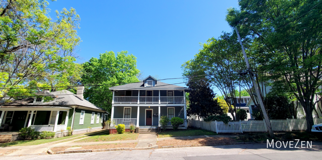 Building Photo - 214 Elm St