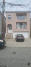 Building Photo - 248 N 10th St