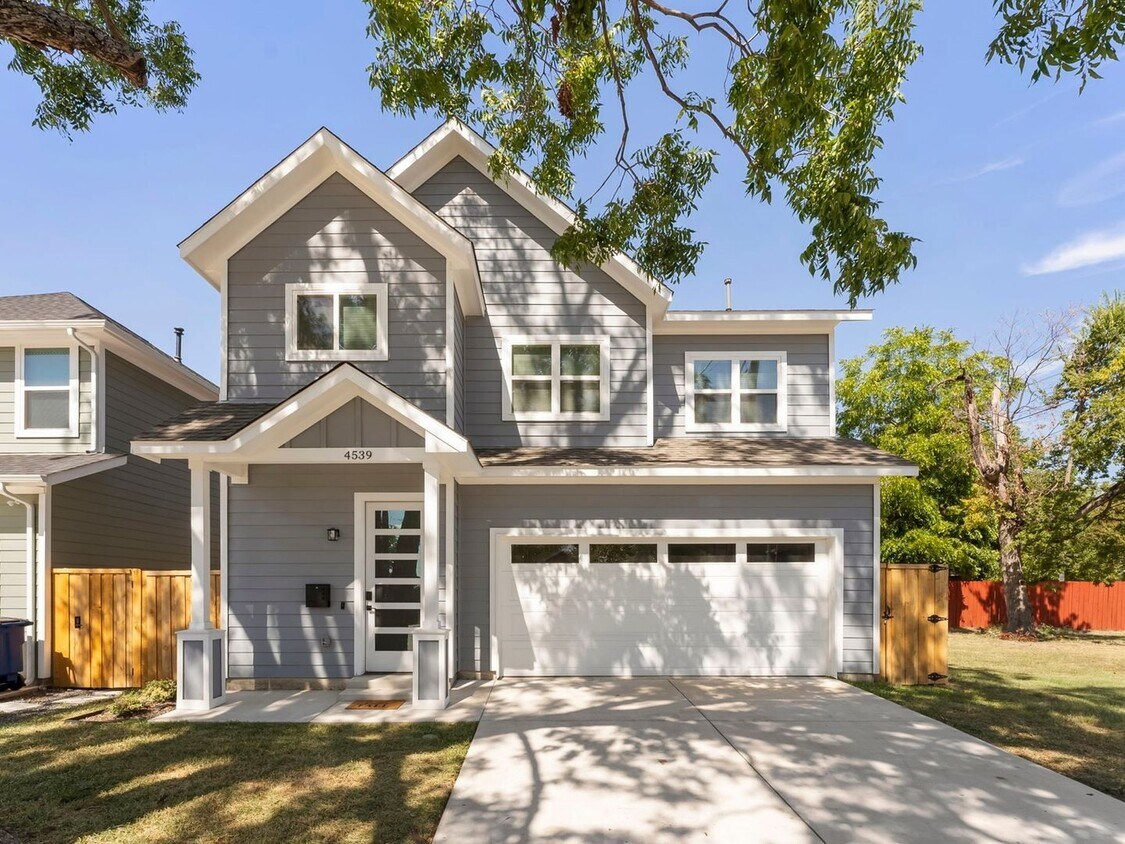 Primary Photo - New Construction! 3 Bedroom Home in Heart ...
