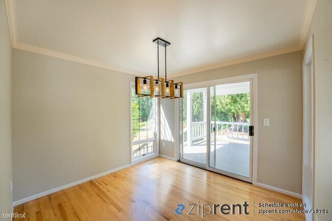 Building Photo - 4 br, 2.5 bath House - 14017 205th Avenue ...