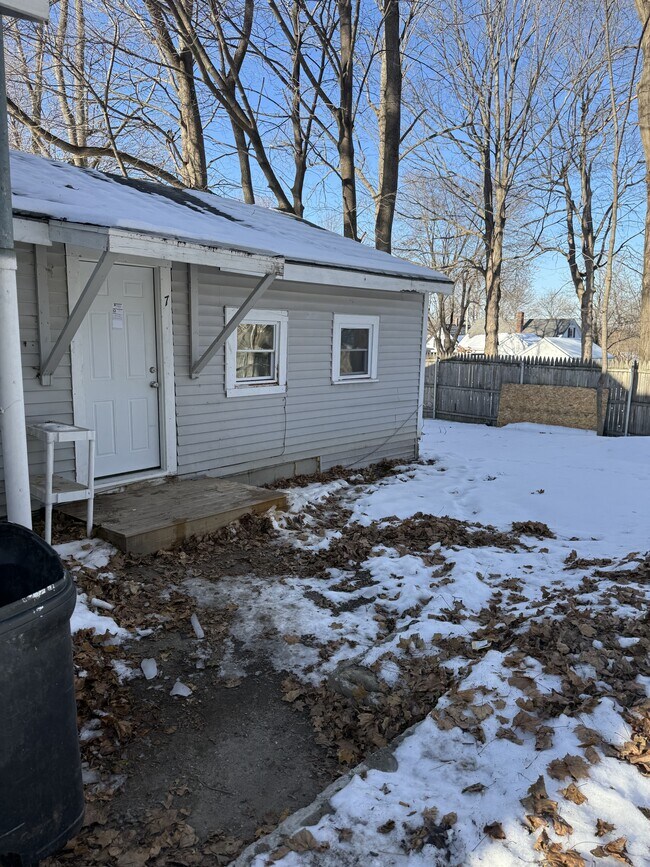 Building Photo - 63 Patterson St