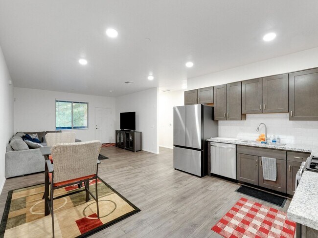 Foto del edificio - Charming 3BR Condo in Flagstaff